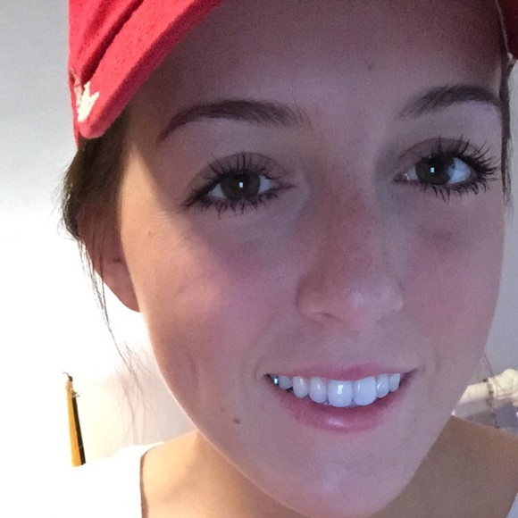 Meet your Posher, Karly - Picture 1 of 1