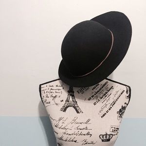 UO Rag & Bone inspired wool hat