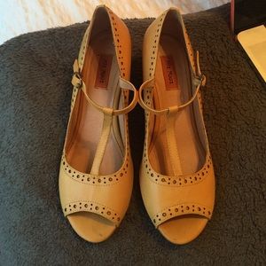 Miz Mooz Phoebe shoe in yellow