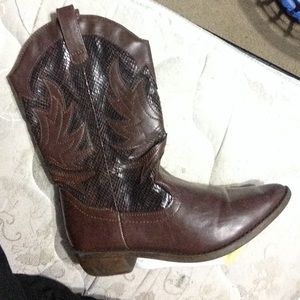 Cute Cowboys boots
