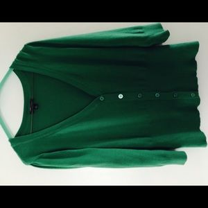 AB studio sz XL cute green sweater