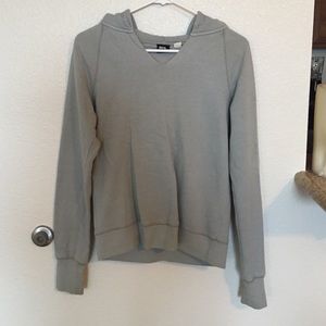 BDG Light gray sweater