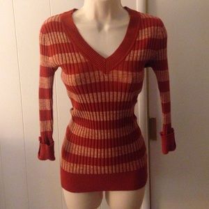 Adorable Fall Sweater sz S NWOT