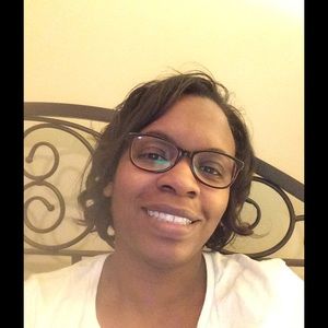 Meet your Posher, Tonia