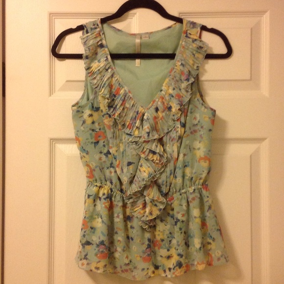 LC Lauren Conrad pleated ruffle front blouse