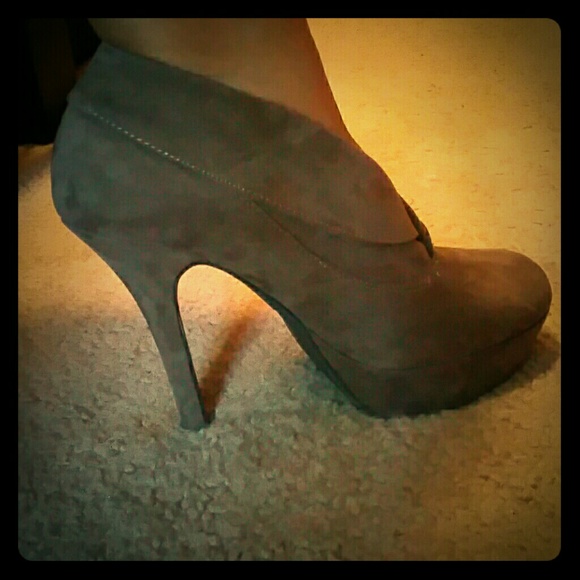 Brown faux suede heels