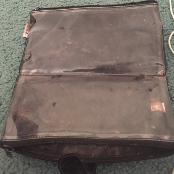 Makeup bag - Picture 3 of 3