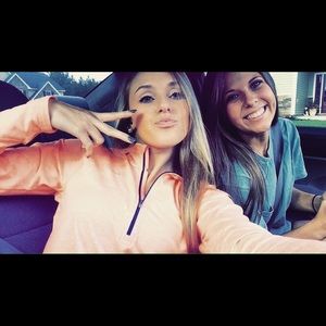 Meet your Posher, Maddie