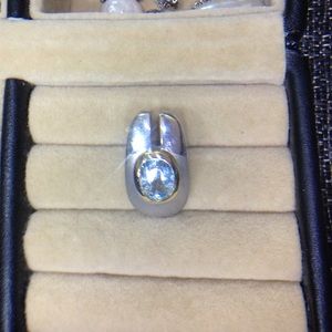 Gorgeous silver pendant with pendant