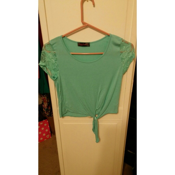 Belly shirt