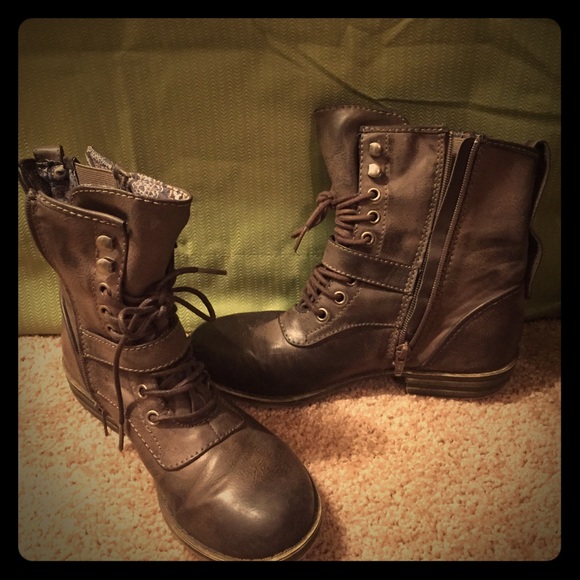 Grey Cathy Jean combat boot