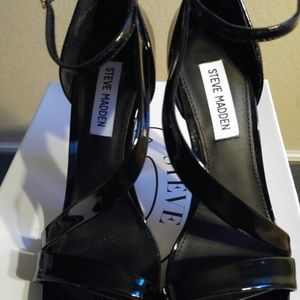Steve Madden Martyne black patent