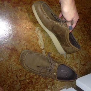 Clarke/wallabees