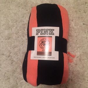 PINK beach blanket