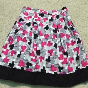 Print knee length skirt