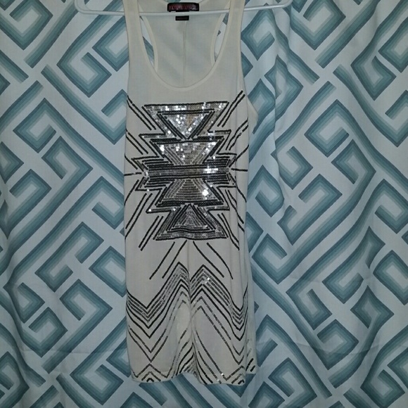 Blouse/dressy tank - Picture 2 of 3