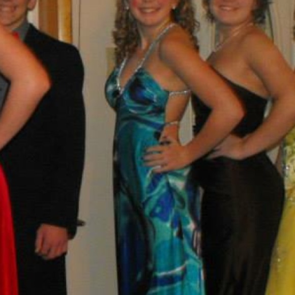 Turquoise homecoming dress - Picture 2 of 3