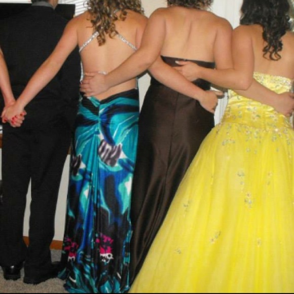 Turquoise homecoming dress - Picture 3 of 3