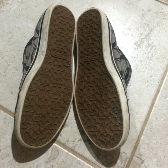Coach shoes - Picture 2 of 2