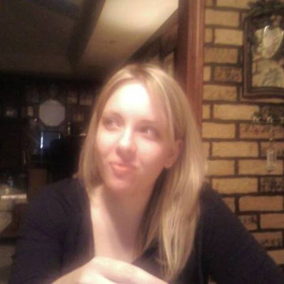 Meet your Posher, Jen - Picture 1 of 1