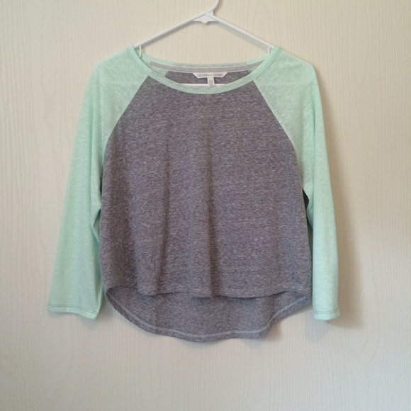 VS Boxy Cropped Baseball Tee