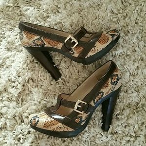 Michael Kors Snake Skin T strap pumps