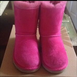 Uggs pink kids boots