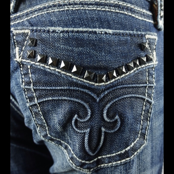 NWOT "Cecilia" Rock Revival Jeans