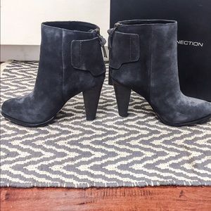 *SOLD* French Connection Cameo Bootie