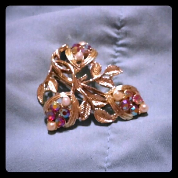Coro Vintage Pin