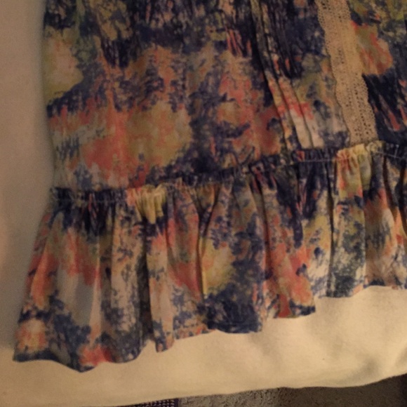 Spaghetti strap nice tank - Picture 3 of 3