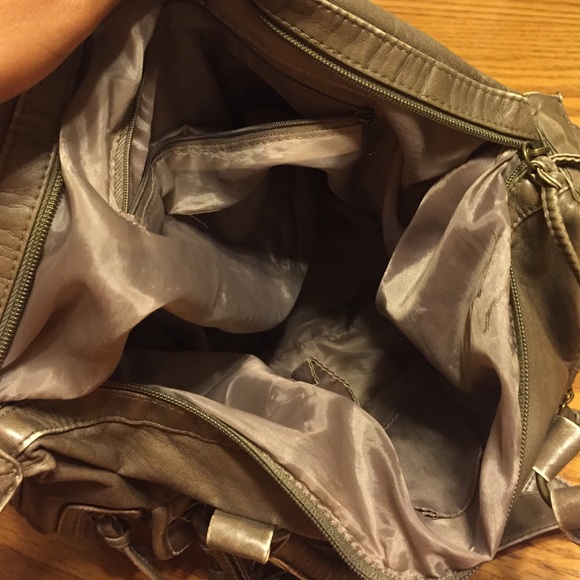 Purse - Picture 2 of 3