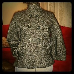 *FLASH SALE*Gorgeous BCBG short tweed trapeze coat