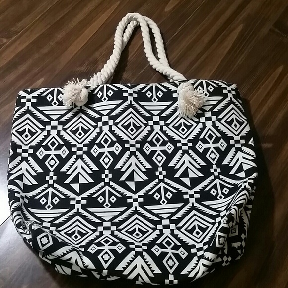 Handbags - Aztec bag