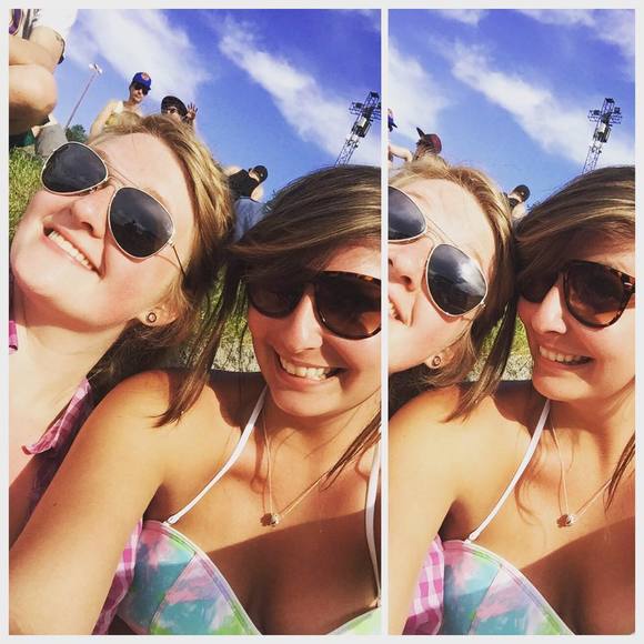 Meet your Posher, Maleah - Picture 1 of 1