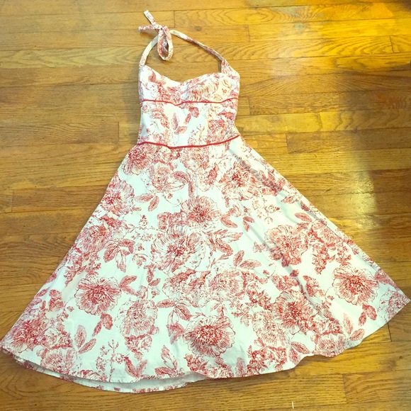 Ruby Rox Dresses & Skirts - Floral print white halter sweetheart midi dress