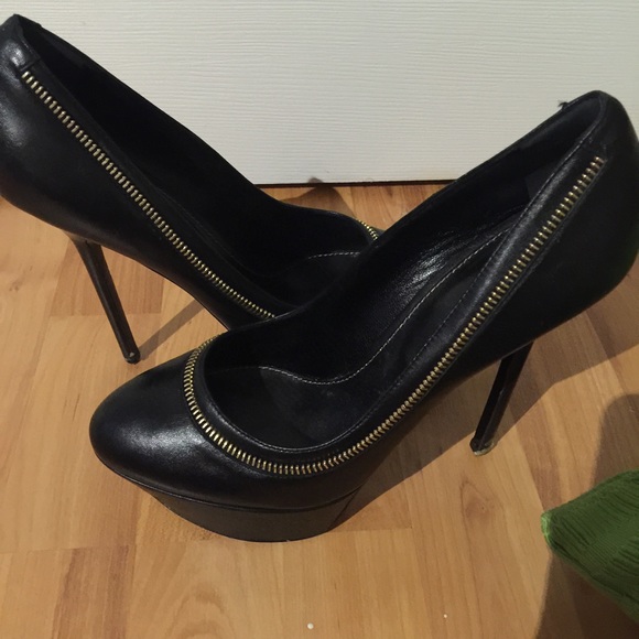 Sergio Rossi heels - Picture 2 of 3