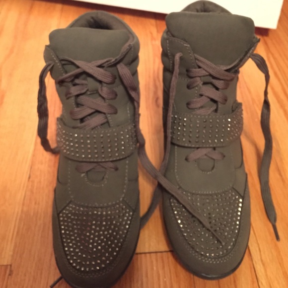 Brand new sneaker wedges