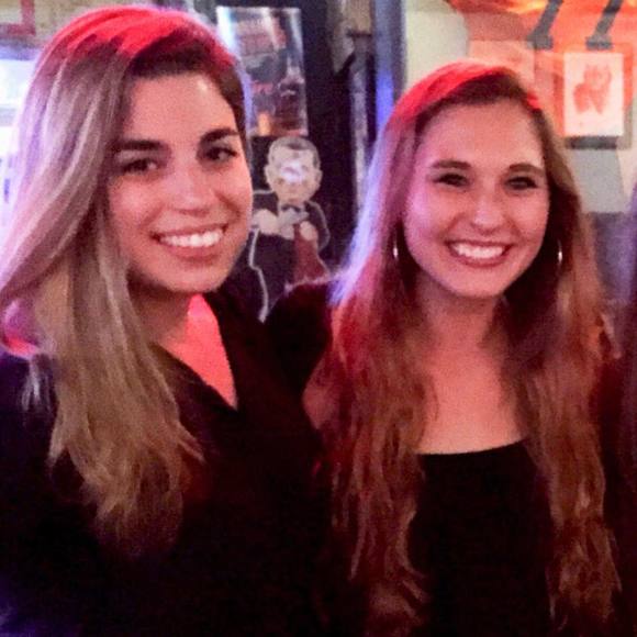 Meet your Posher, Sarah - Picture 1 of 1