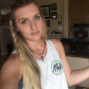 Meet your Posher, Hannah