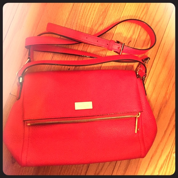 Red Kate Spade Mini Maria - Picture 1 of 4