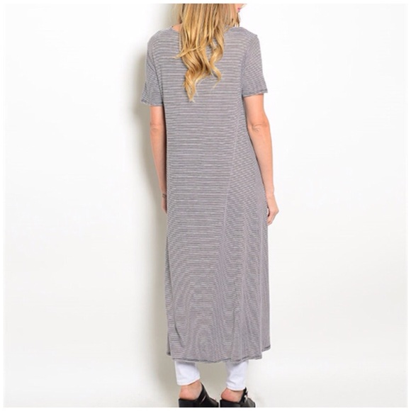 Black And White Maxi Duster Top - Picture 4 of 5