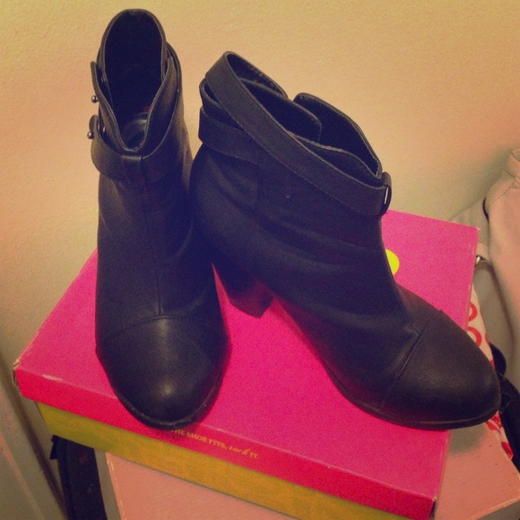 Black ankle boots