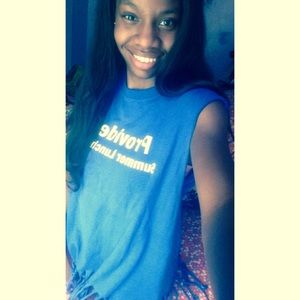 Meet your Posher, Brielle