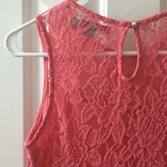 Dress - Picture 3 of 4