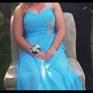 Prom dress worn twice!