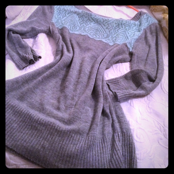 Grey 3quarter top💥🎀💲‼️make offer