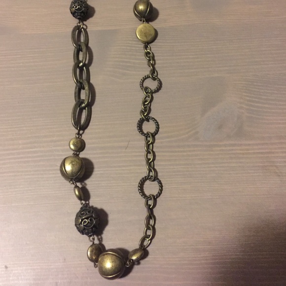 Necklace - Picture 2 of 3