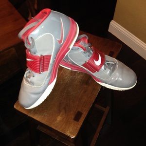 LeBron James Soldier 4 ! Super rare !