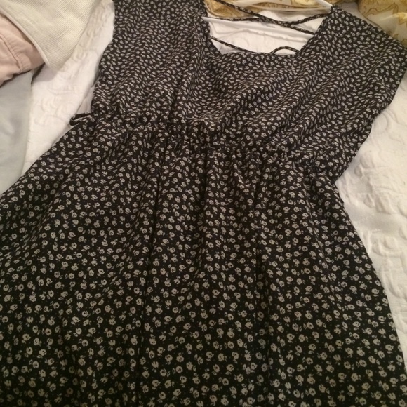 Flower print silky short dress